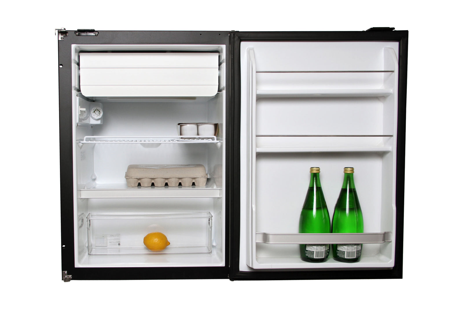 Novakool R3800 Refrigerator