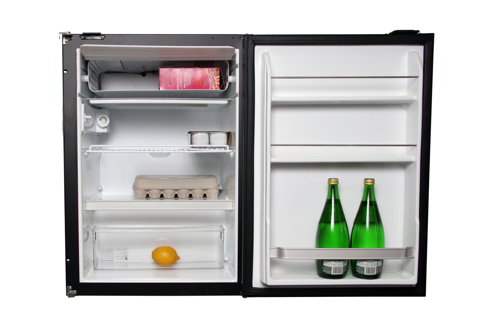 Novakool R3800 Refrigerator